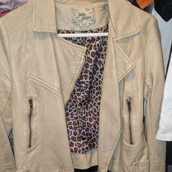 Jacket - Picture 1 of 1